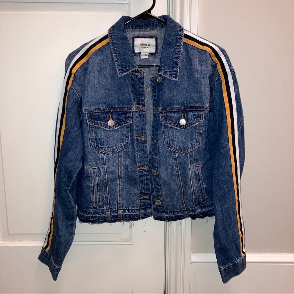 Jean jacket with yellow stripe